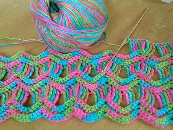 Vintage point Fan Ripple Afghan