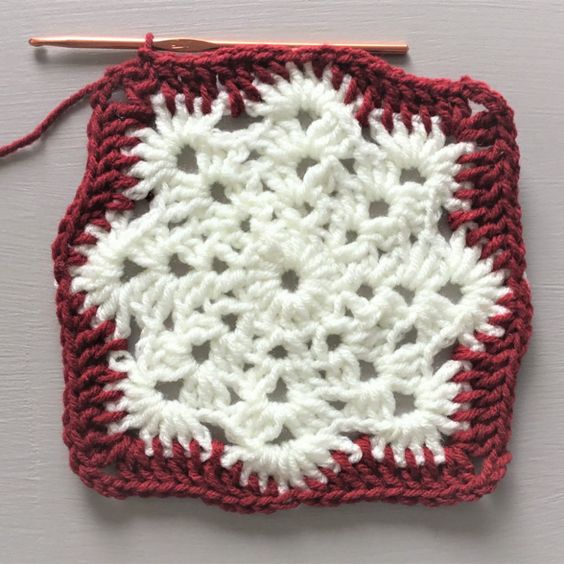 Crochet Snowflake Granny Square